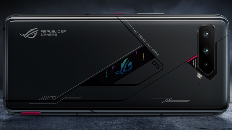 Thiết kế cứng c&aacute;p của điện thoại ASUS